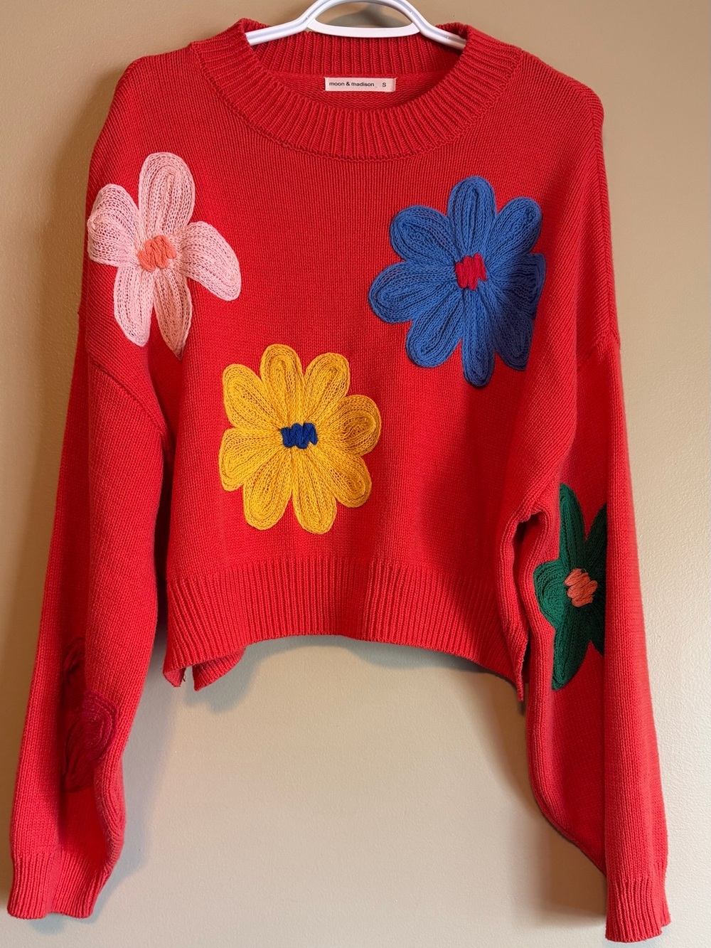 Moon & Madison Oversized Floral Knit Boxy Sweater